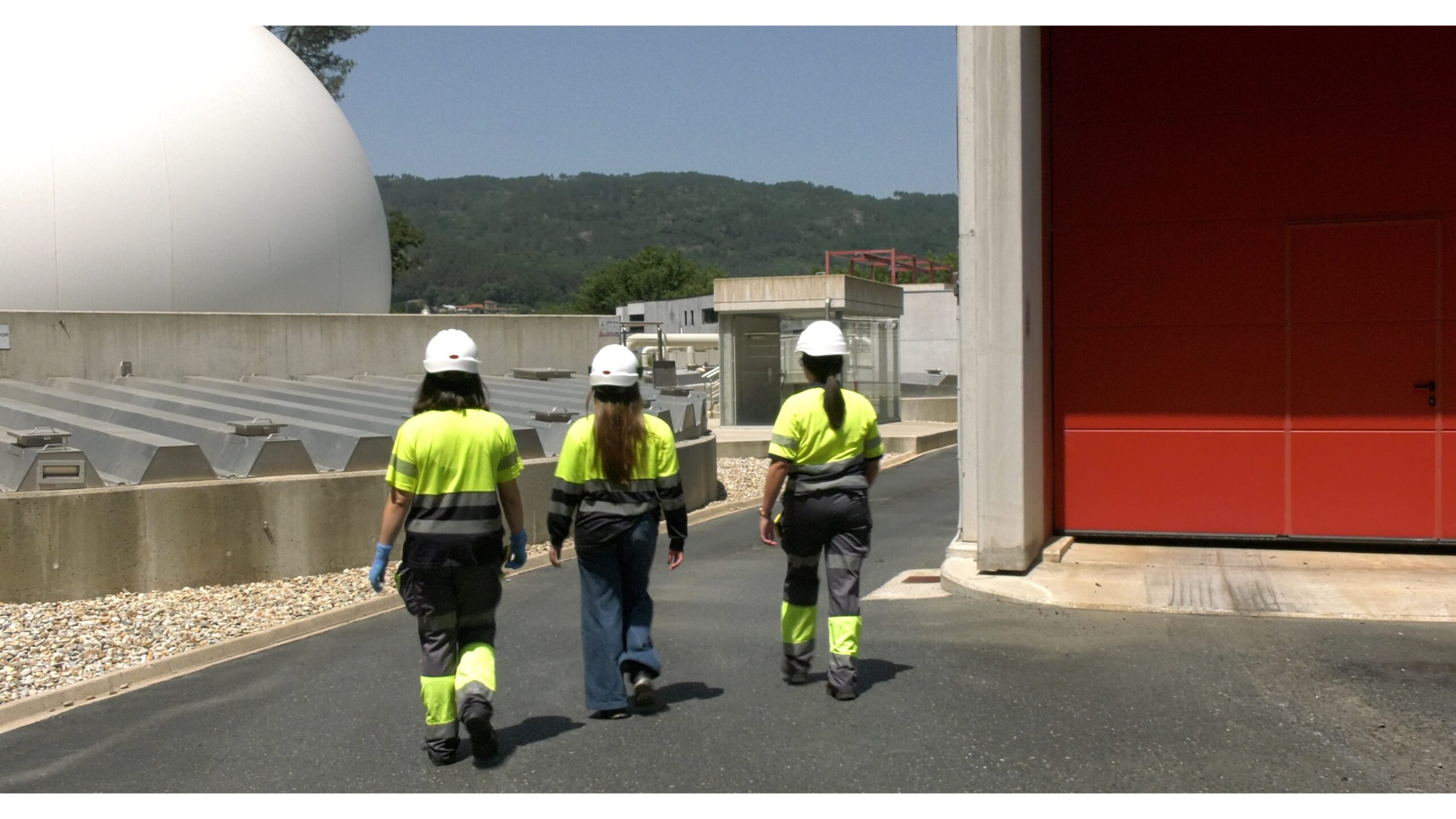 Part of the CETAQUA Team working within WalNUT